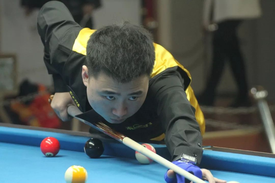 准和重视球 准和重视球