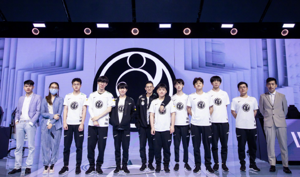 球员反复受 球员反复受