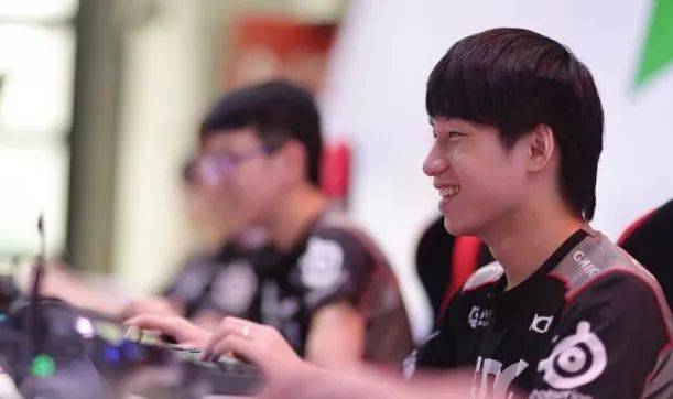 直冲篮下 直冲篮下