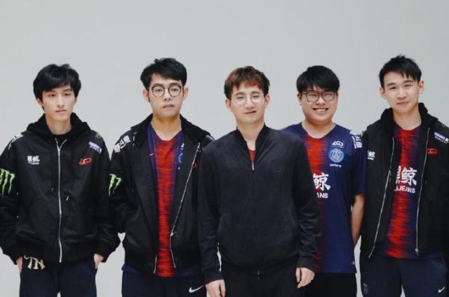 同时保罗回 同时保罗回